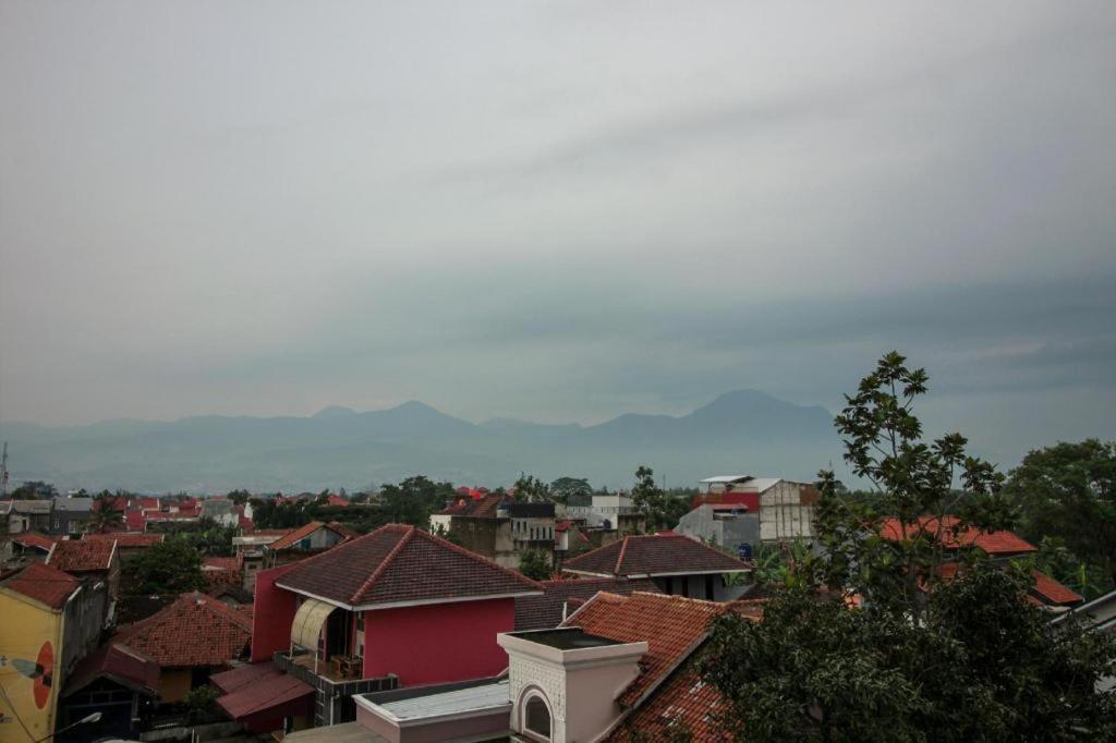 Super Oyo Capital O 483 Tamansari Panoramic Bandung Hotell Eksteriør bilde